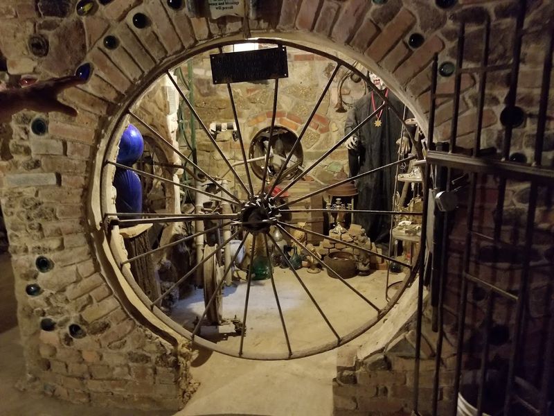 Junkyard Materials Turned Into Architecture