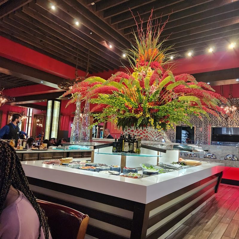 Dining Options That Go Way Beyond Fast Food