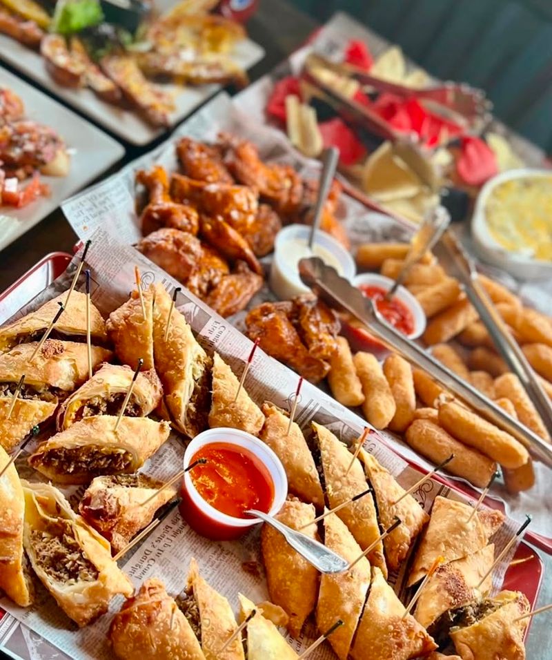 The Cheesesteak Egg Rolls Worth Ordering First