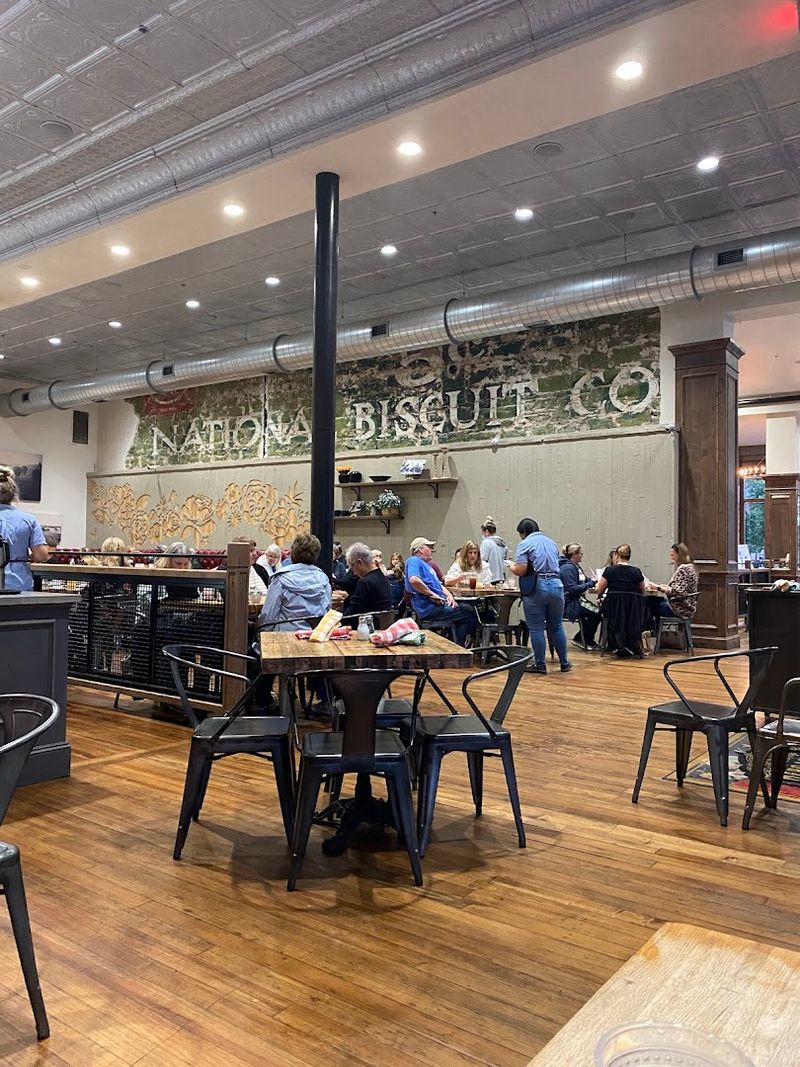 Practical Tips for Planning Your Visit