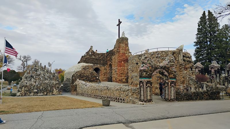 Guided Tours and the Local Volunteers Who Bring It to Life