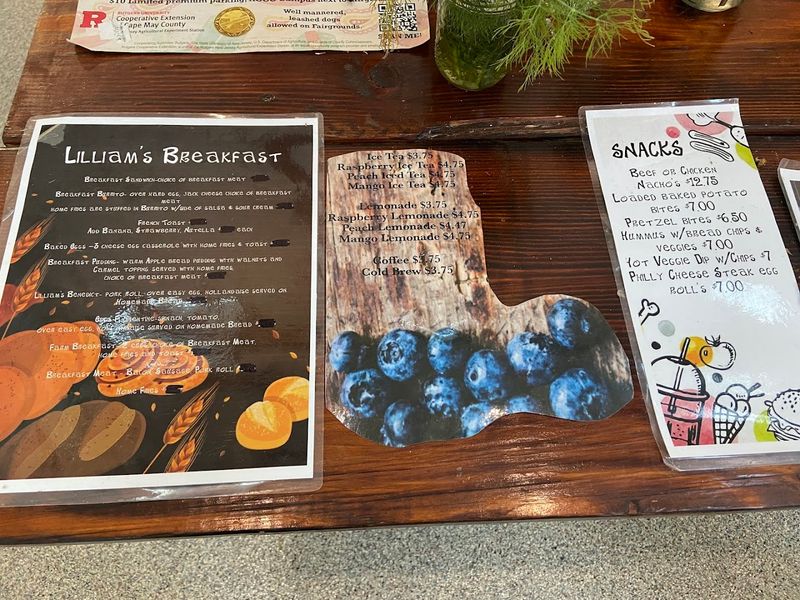 Lilliam's Farm Kitchen and What It Serves