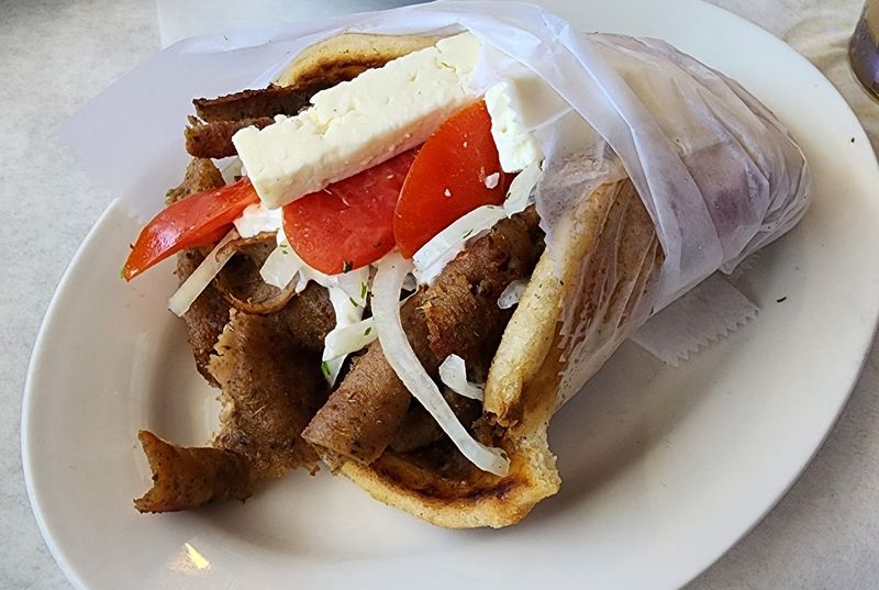 The Gyro That Keeps People Coming Back