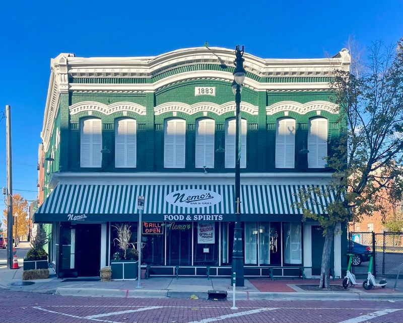 A Detroit address with history