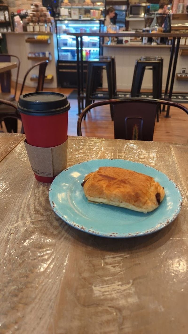 Why Locals Choose This Over the Chains