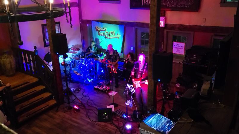 Live Music Nights That Bring the Tavern to Life