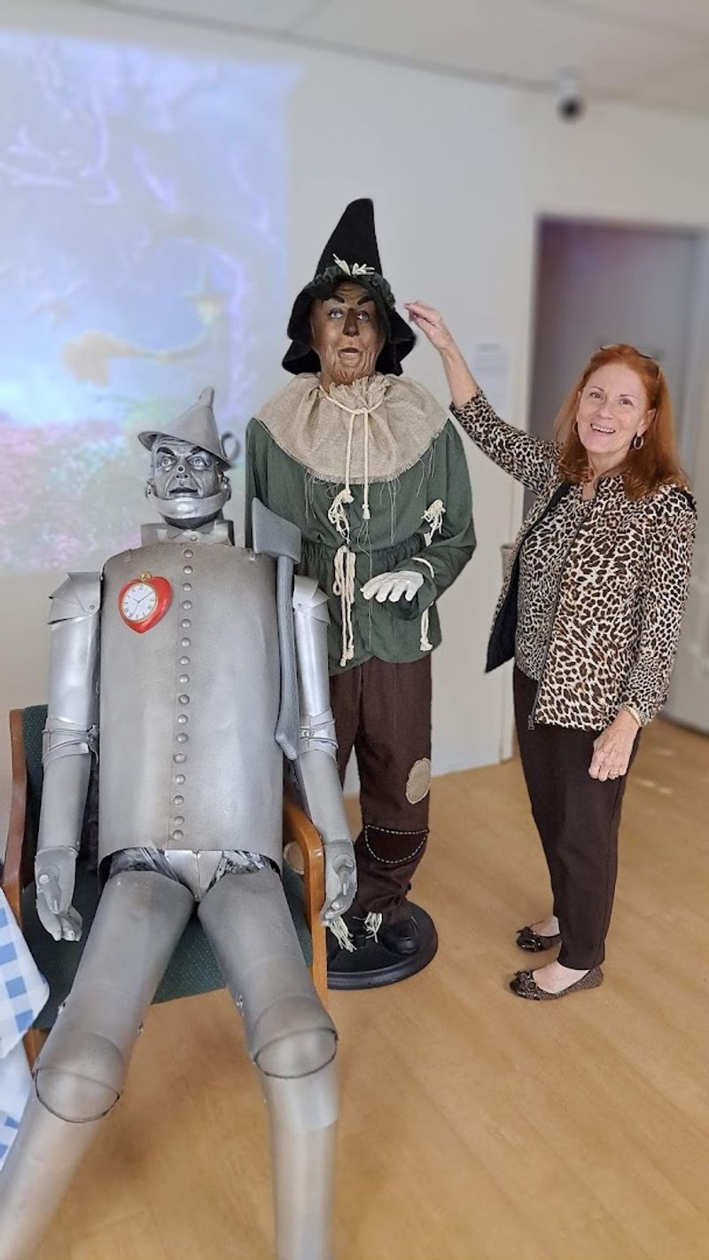 Vincent the Resident Artist: A Human Highlight of the Visit