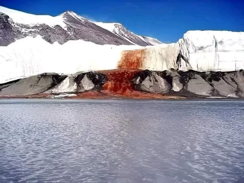 An Ancient Saltwater Reservoir Powers the Falls