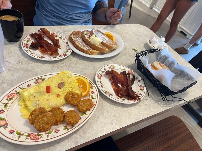 Breakfast at Duffer's: A Shore Morning Tradition