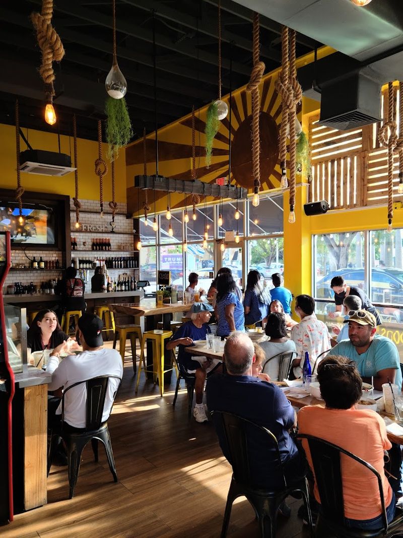 The Happy Hour That Regulars Treat Like a Weekly Ritual