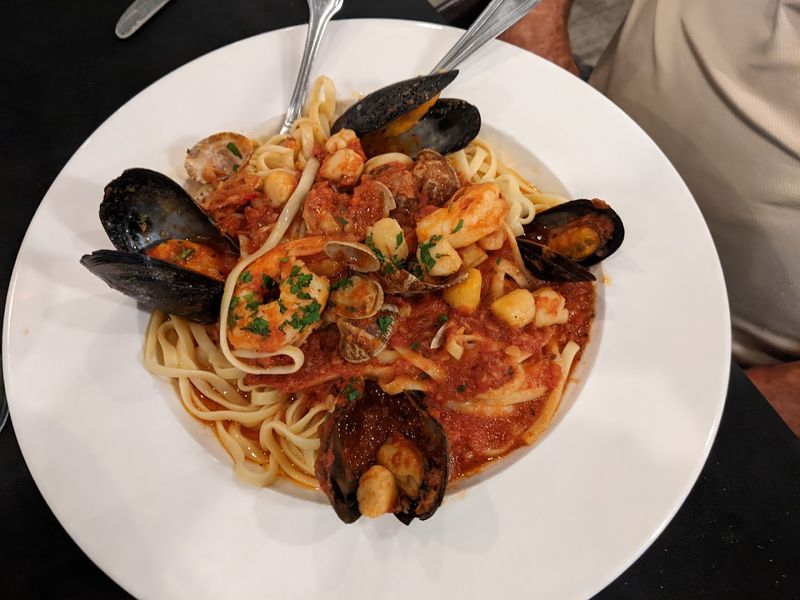 Fresh Seafood That Earns Repeat Visits