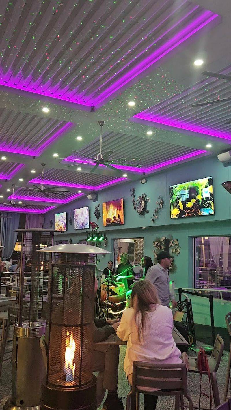 Live Music That Sets the Mood