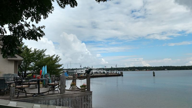 Where to Eat and What to Expect at Local Restaurants