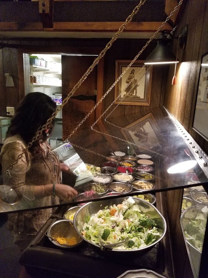 The Salad Bar: A Surprisingly Brilliant Side Act