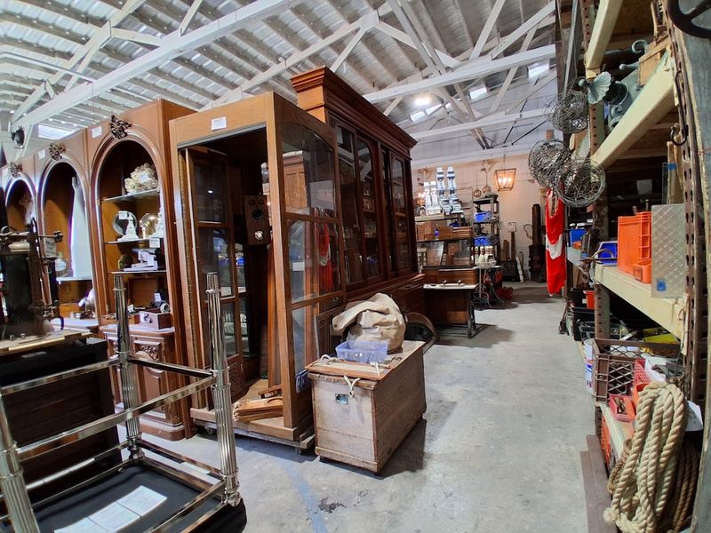 Saturday-Only Hours: Planning Your Visit Right