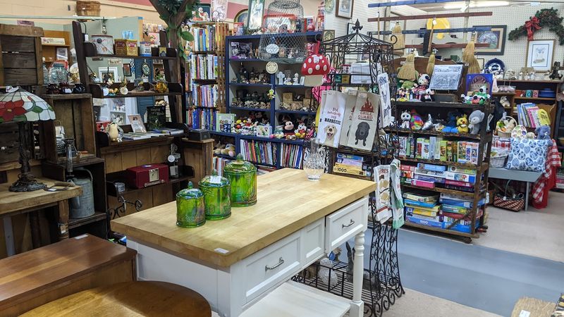 Hours, Location, and Tips for Planning Your Visit