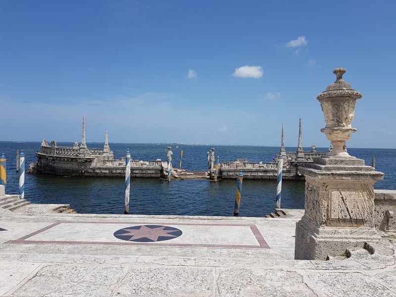 Biscayne Bay Views That Stop You Mid-Step