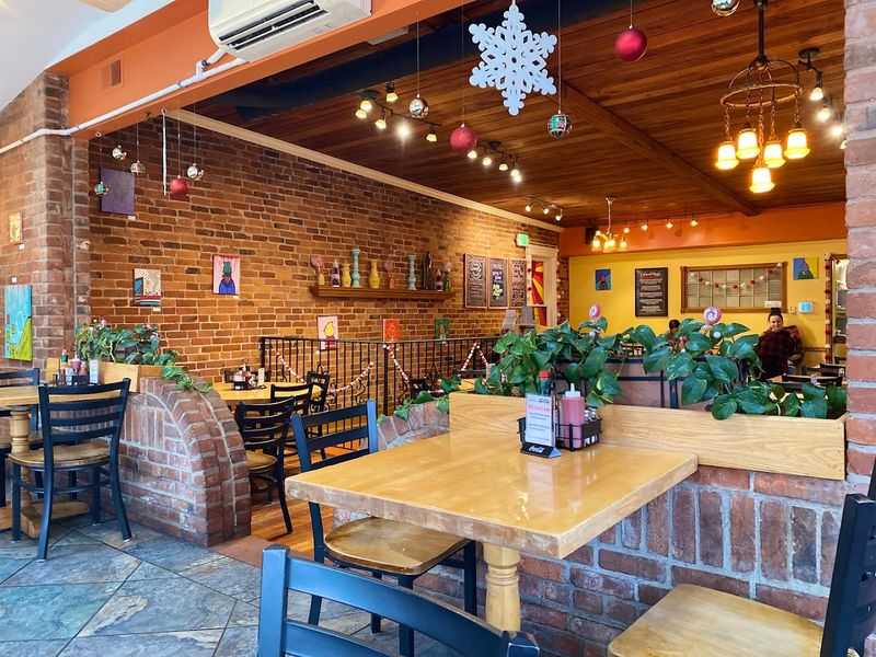 A Second-Floor Setting That Feels Like a Secret