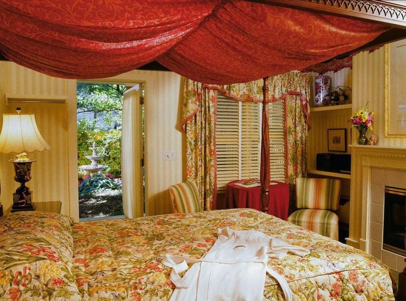 Four Rooms, Four Worlds, Zero Compromises