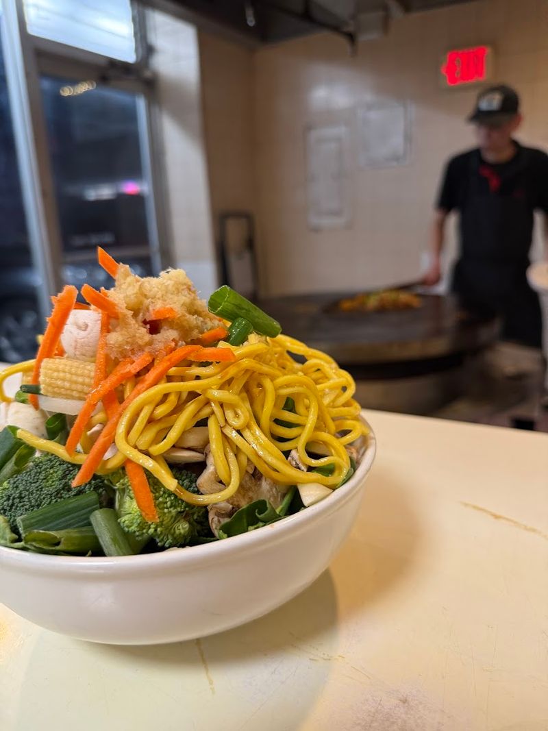 How the Build-Your-Own Bowl Works