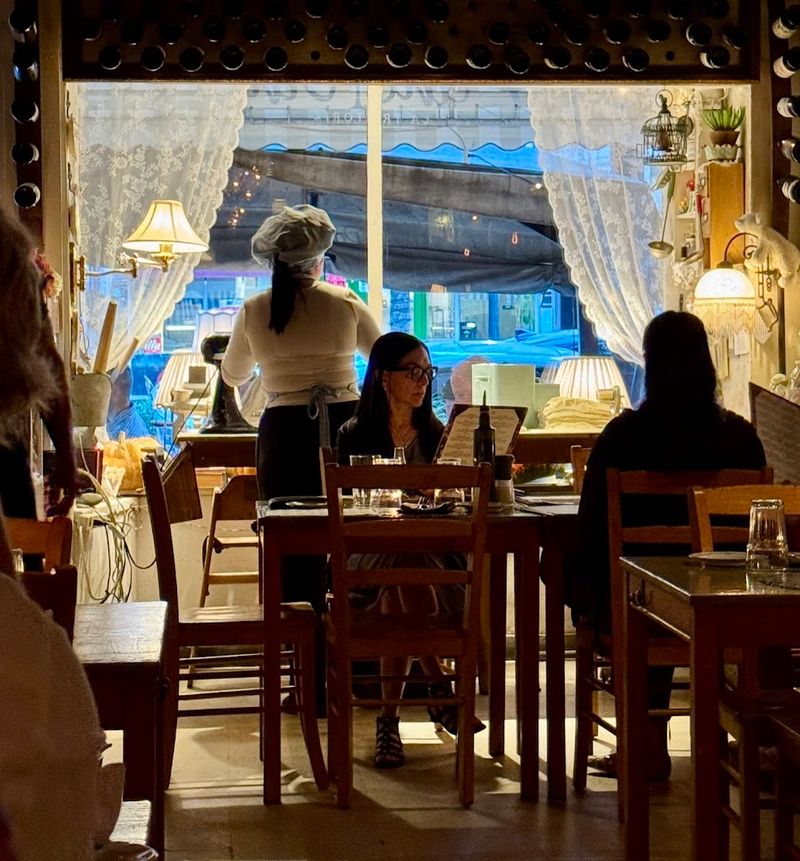 An Atmosphere That Feels Genuinely Warm