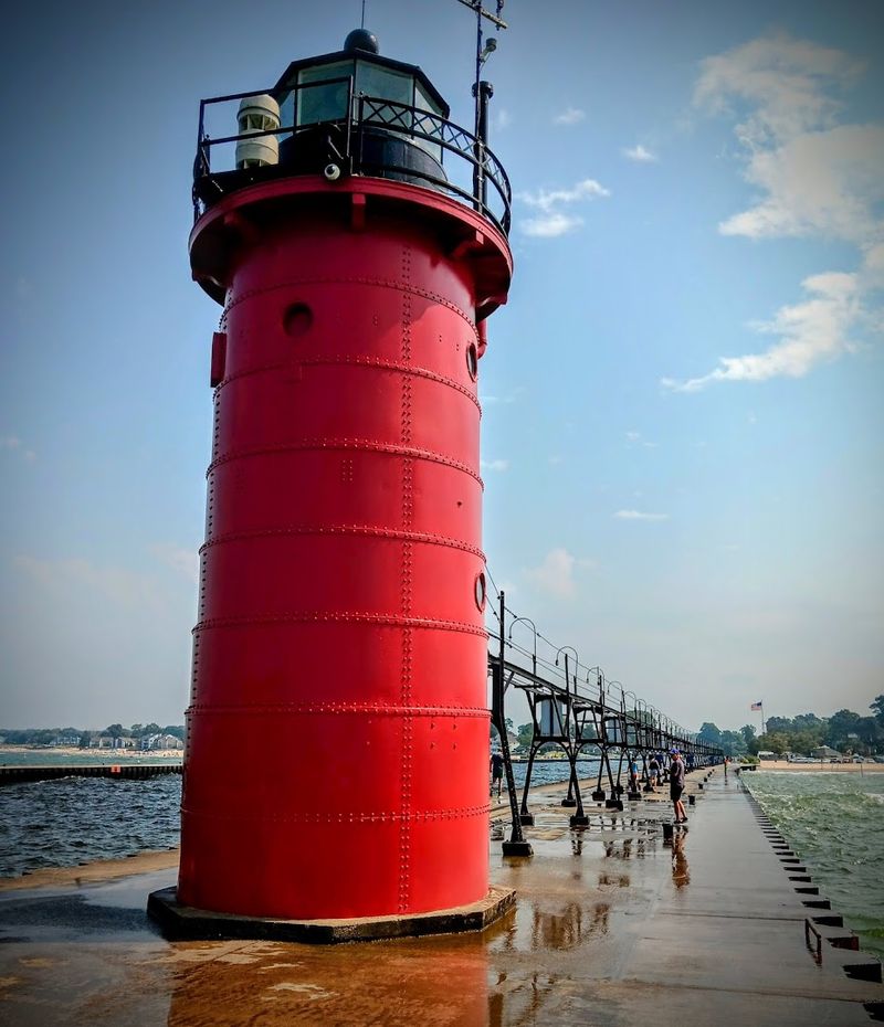 That Iconic Red Lighthouse You Keep Seeing Online