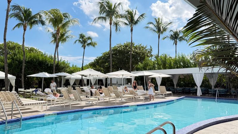 A Poolside Atmosphere That Feels Nothing Like Florida