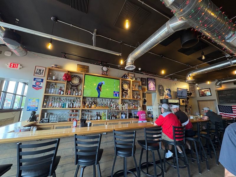 The Atmosphere: Sports Spirit Meets Artsy Comfort