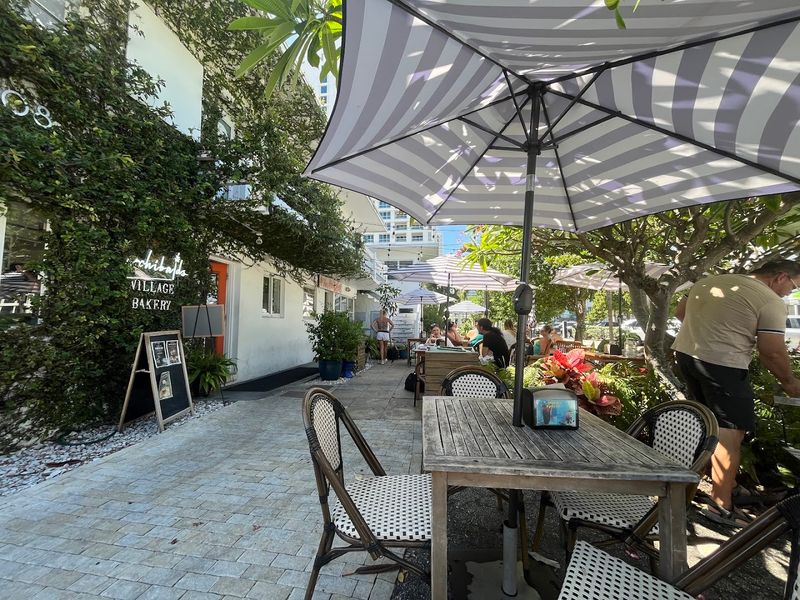 A Dog-Friendly Spot Near the Beach