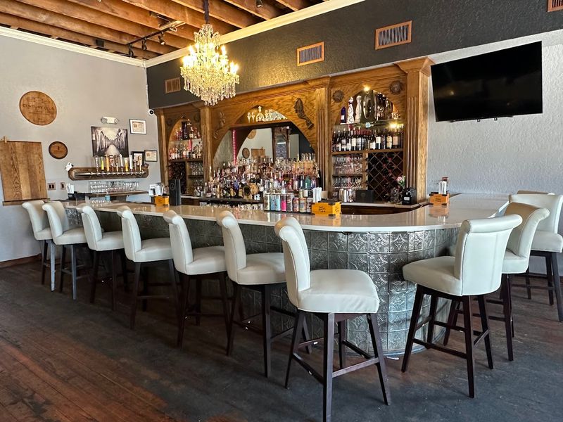 Old Western Vibes That Actually Deliver