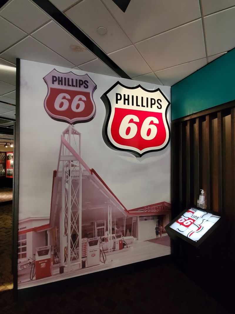 Advertising History and Brand Identity on Display