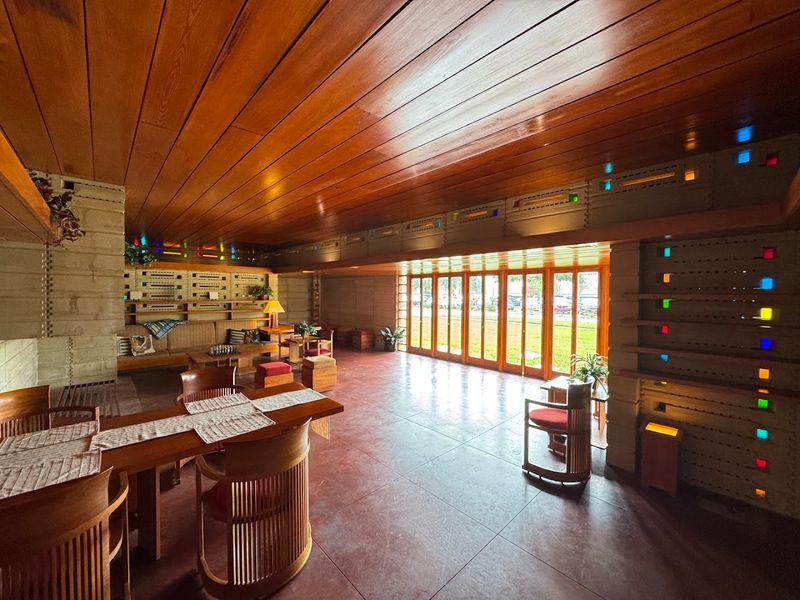 The Usonian House: A Rare Residential Design You Can Actually Walk Through