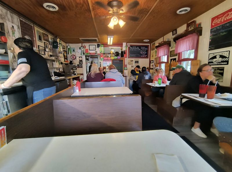 Why the tiny dining room works