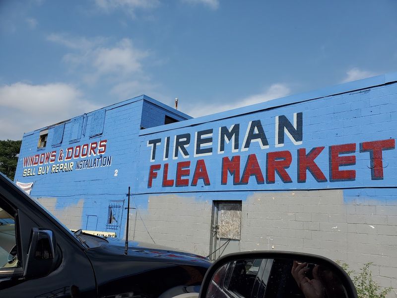 A blue building with zero attitude