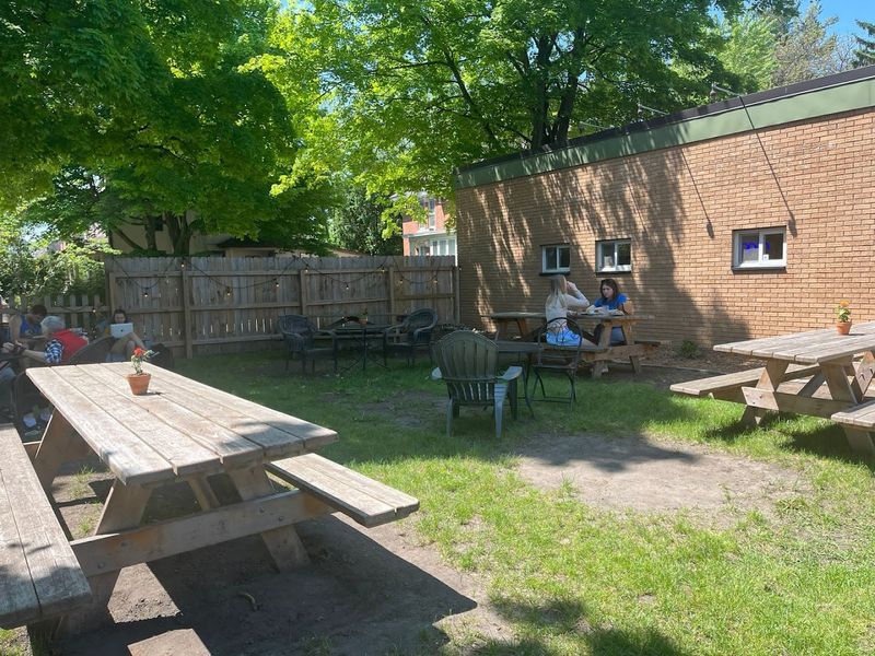 A hangout spot that still respects focus