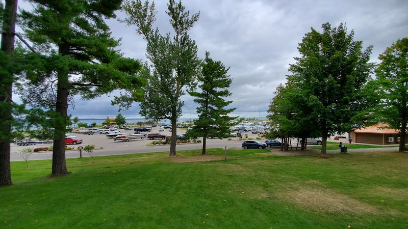 Green spaces with front-row water seats