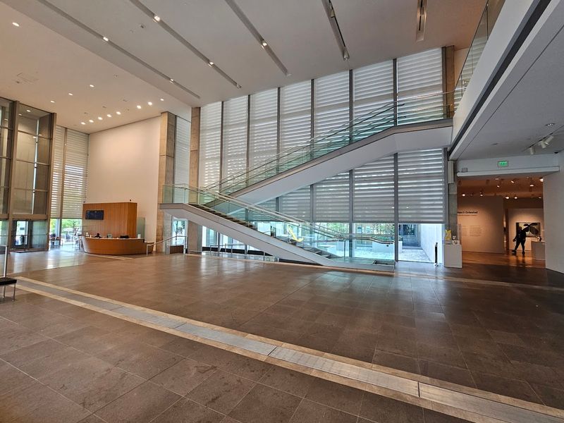 A museum with a greener brain