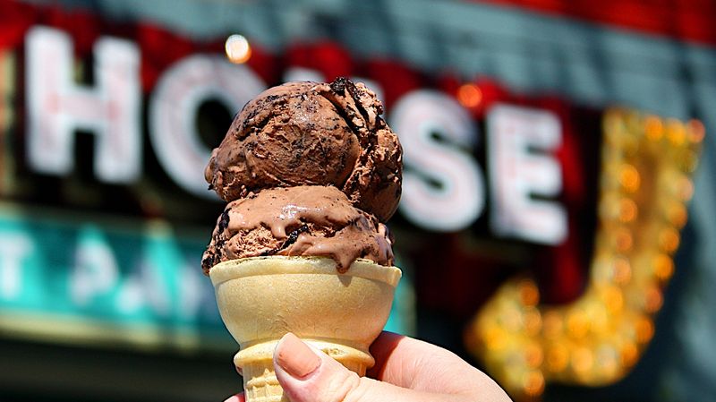 Front-row seats to Grand Haven life