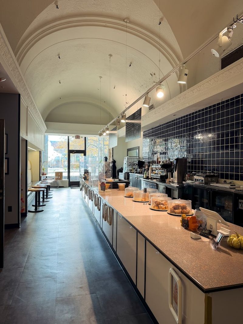 A first impression that sticks