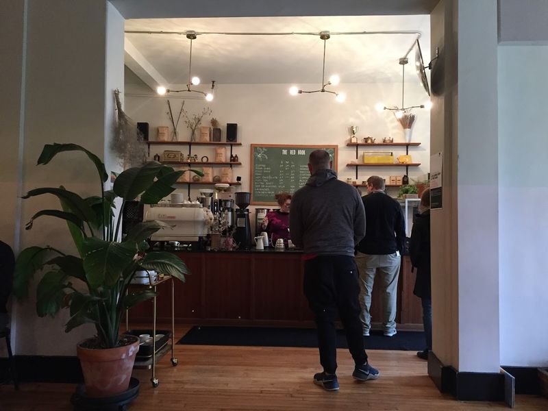 Fresh air and easy lingering