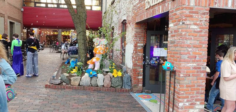 Where the district begins