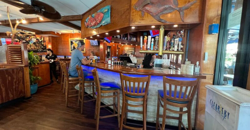 This Clearwater Beach Café Is a Local Favorite for Creative Breakfasts, Fresh Seafood, and All-Day Coastal Dining
