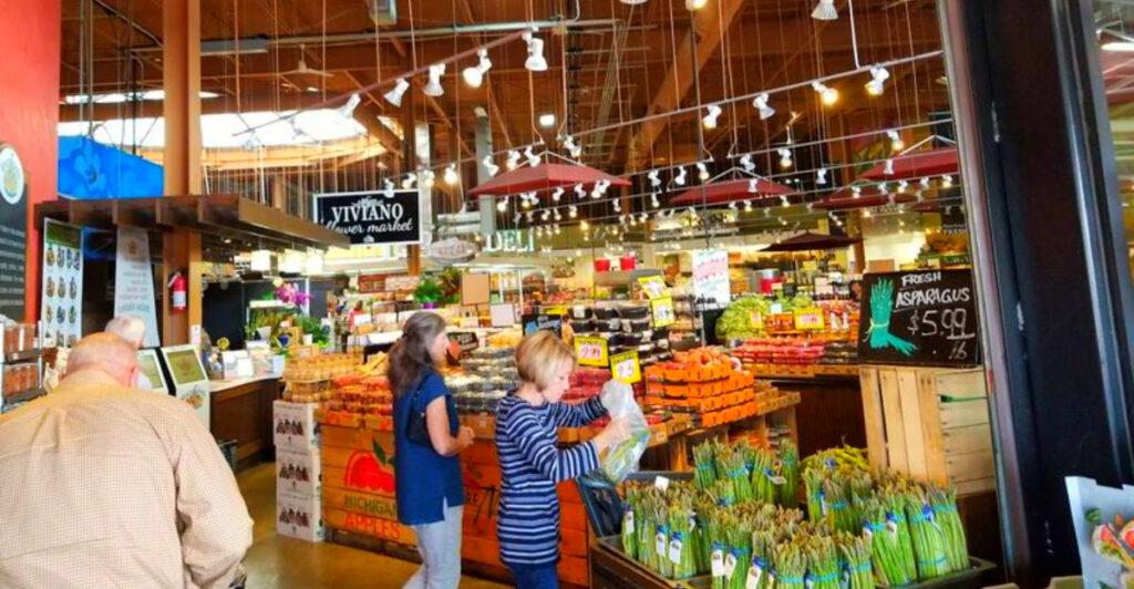 This Enormous Michigan Italian Market Feels Like Stepping Into Another Country