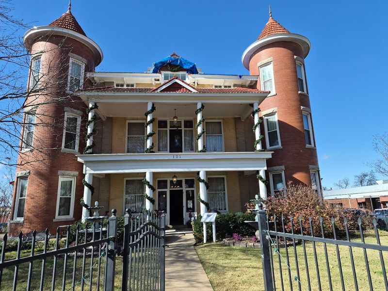 A Grand Address With a Story to Match