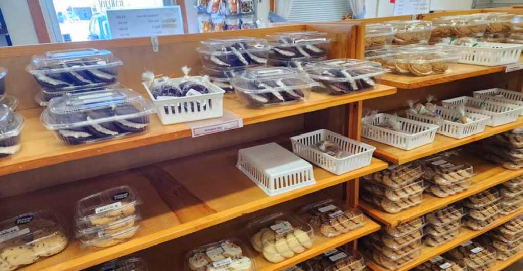 This Hidden Oklahoma Amish Store Is Packed With 175 Homemade Treats