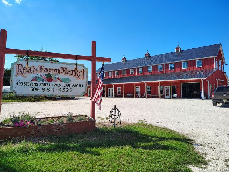 Where to Find Rea's Farm Market