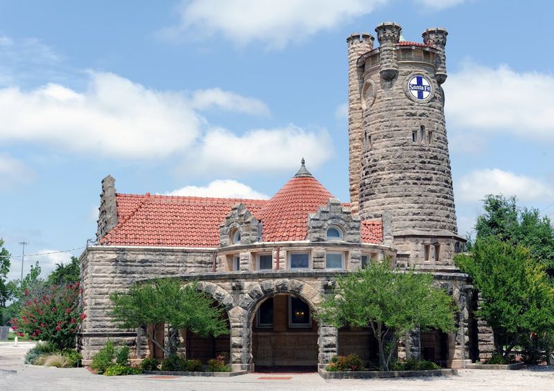 A Castle in the Heart of Shawnee