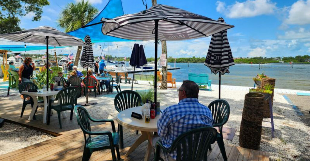 This Laid-Back Riverside Spot Serves Up Southern Comfort Food with Peaceful Waterfront Views