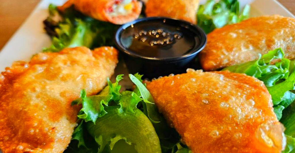 This Lake Michigan Shoreline Eatery Is a Must-Stop on Any Southwest Michigan Road Trip