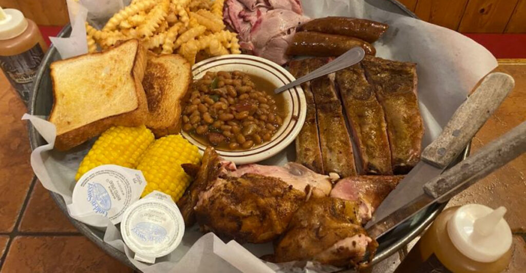 This Live Oak BBQ Joint Is a Local Favorite for Smoky Meats, Hearty Plates, and Down-Home Flavor